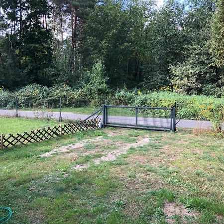 Mobilheim Am Wald Apartment Bernau bei Berlin Bagian luar foto